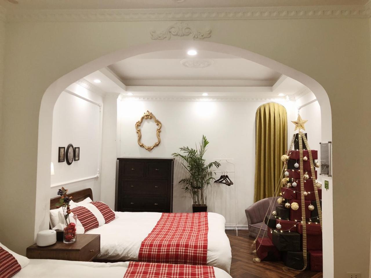 Chloe & Leo Boutique Homestay Ханой Экстерьер фото