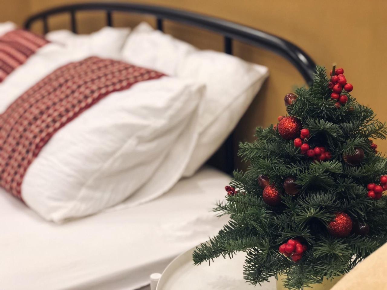 Chloe & Leo Boutique Homestay Ханой Экстерьер фото